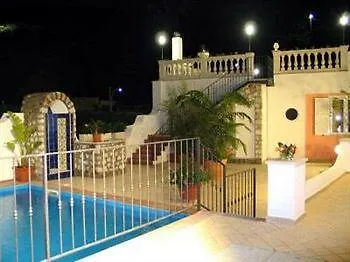 Il Nespolo Hotel