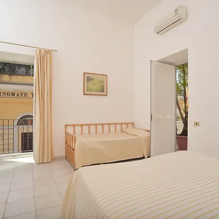 מלון Il Nespolo Casamicciola Terme