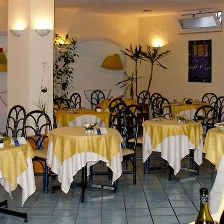 Il Nespolo